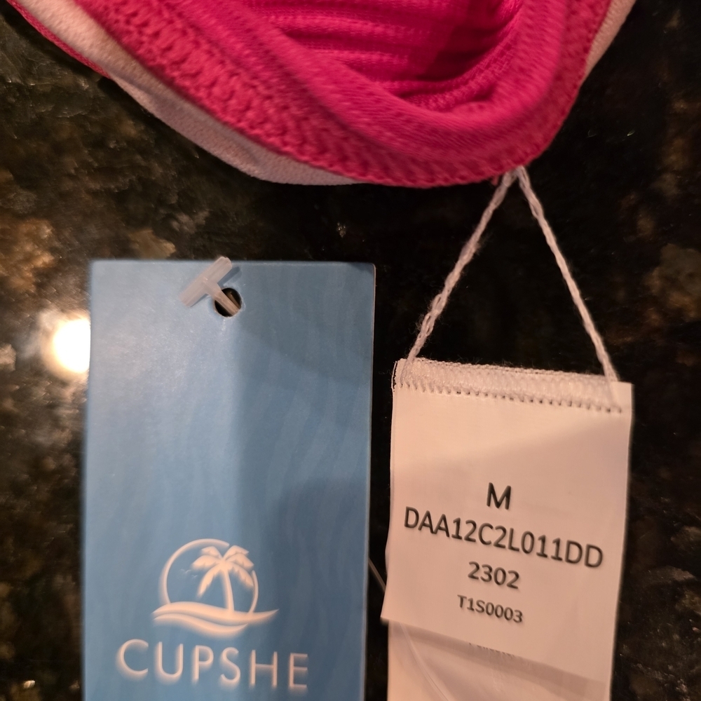 Cupshe Hot Pink Bikini Set - Picture 2 of 2